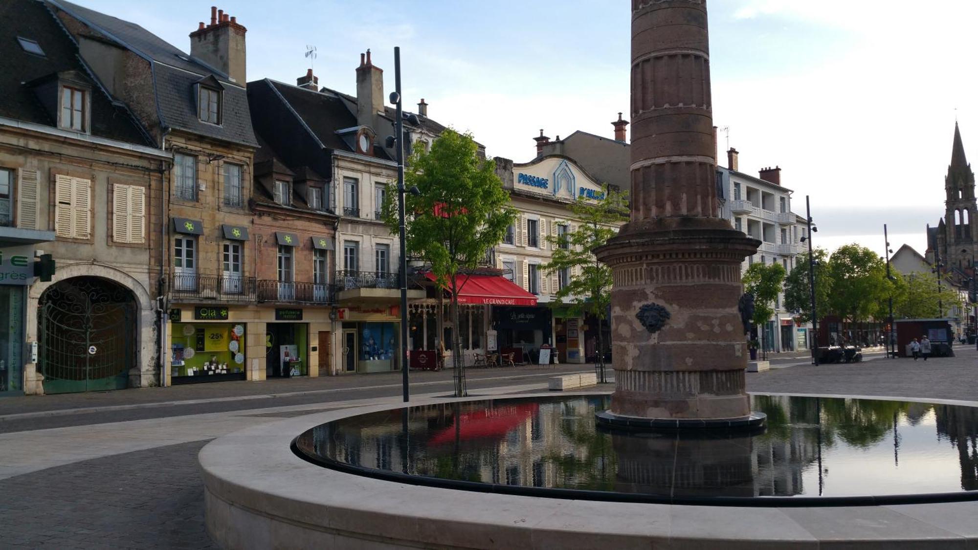 T3 Moulins Avec Garage Proche Gare Lejlighed Eksteriør billede